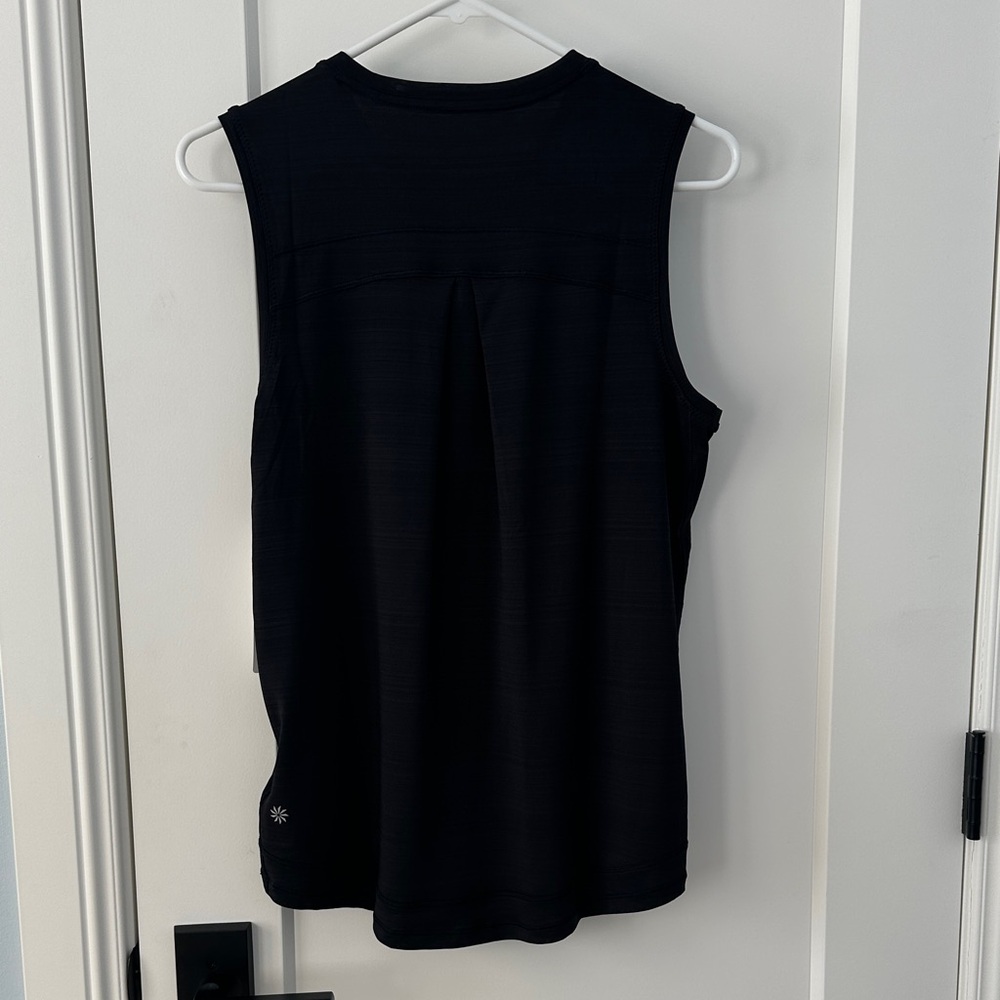 NWT Athleta Pacifica Illume UPF Relaxed Black Tank, size S - Picture 4 of 6